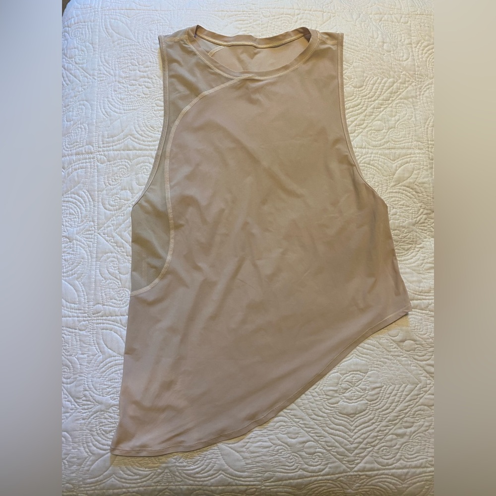 Lululemon - Womens Cream Sports Tank Top